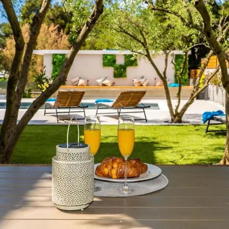 Villa B&d With Heated Pool
